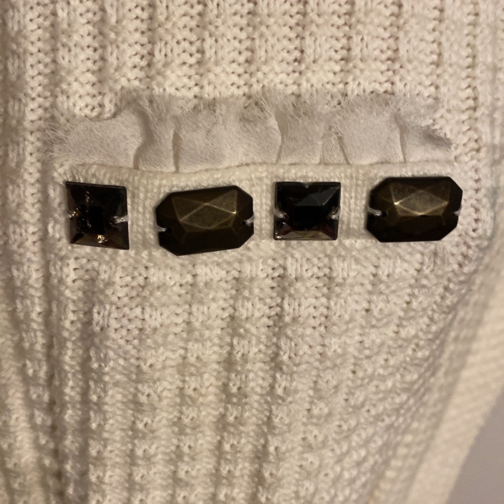 Cabi Gabrielle Cardigan - Picture 4 of 10